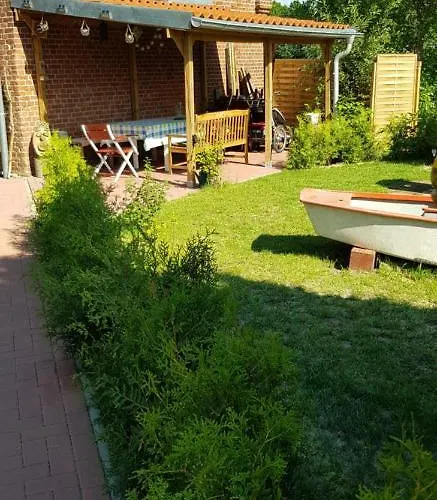 Remise Kairies Lägenhet Wustrow (Mecklenburg-Strelitz)